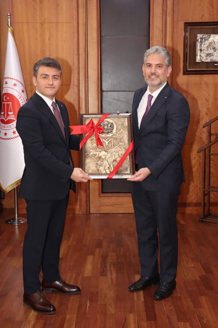 İstanbul Cumhuriyet Başsavcısı Sayın Fatih Dönmez’i Makamında Ziyaret Ettik